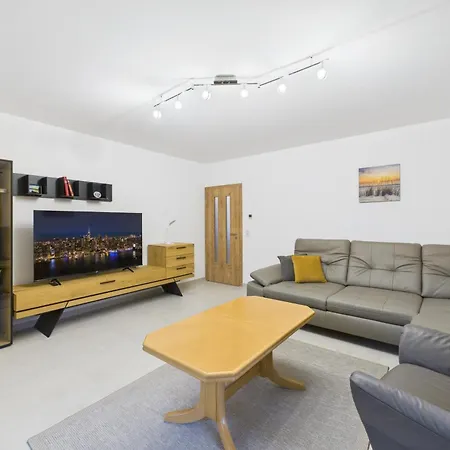 Attraktive Neubauwohnung Apartment