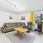 Attraktive Neubauwohnung 아파트 브레멘