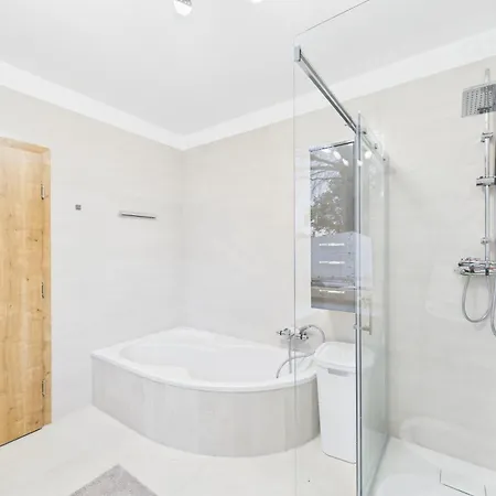 דירה Attraktive Neubauwohnung ברמן